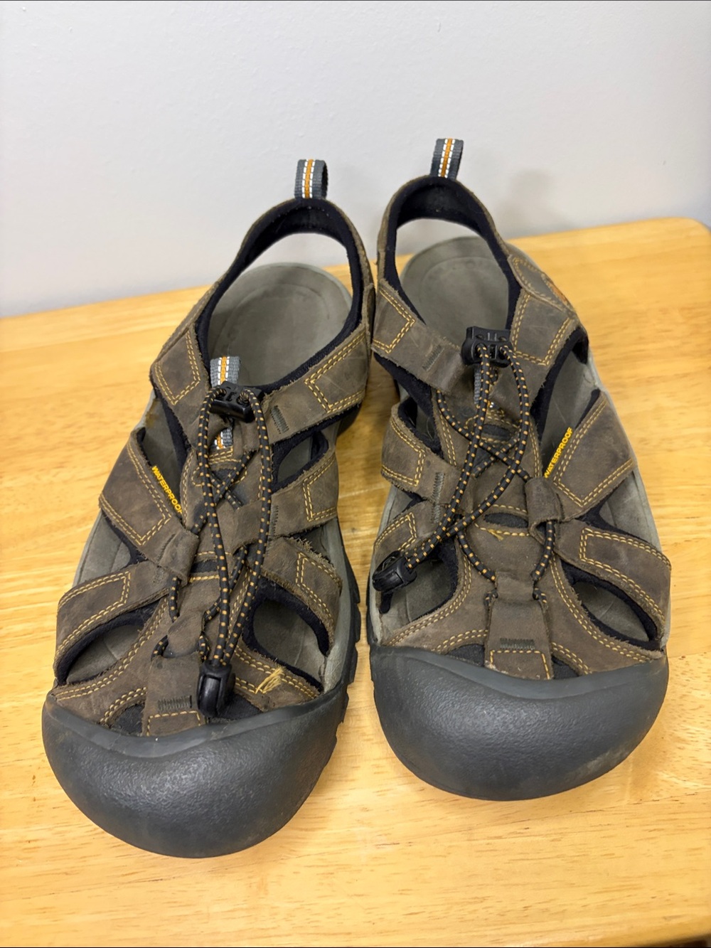 Keen Brown and Black Men's Closed-Toe Sport Sandals